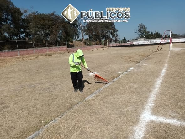 La brigada de Parques y Jardines realizó trabajos (#193)