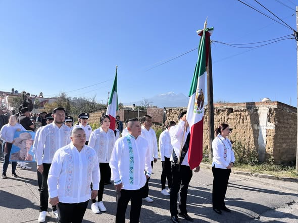 Hoy se llevó a cabo el Desfile del 20 de Noviembre (#365)