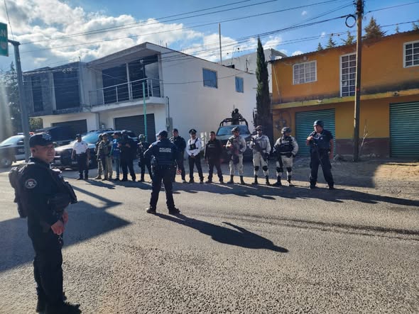 La Dirección de Seguridad Pública Municipal, en co (#399)